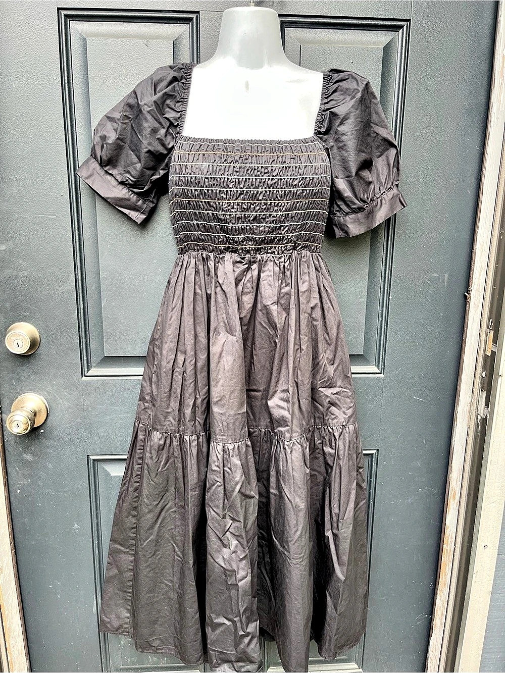 Crosby by Mollie Burch Smocked Puff Sleeve Midi Dress in Gray Size XS Like New